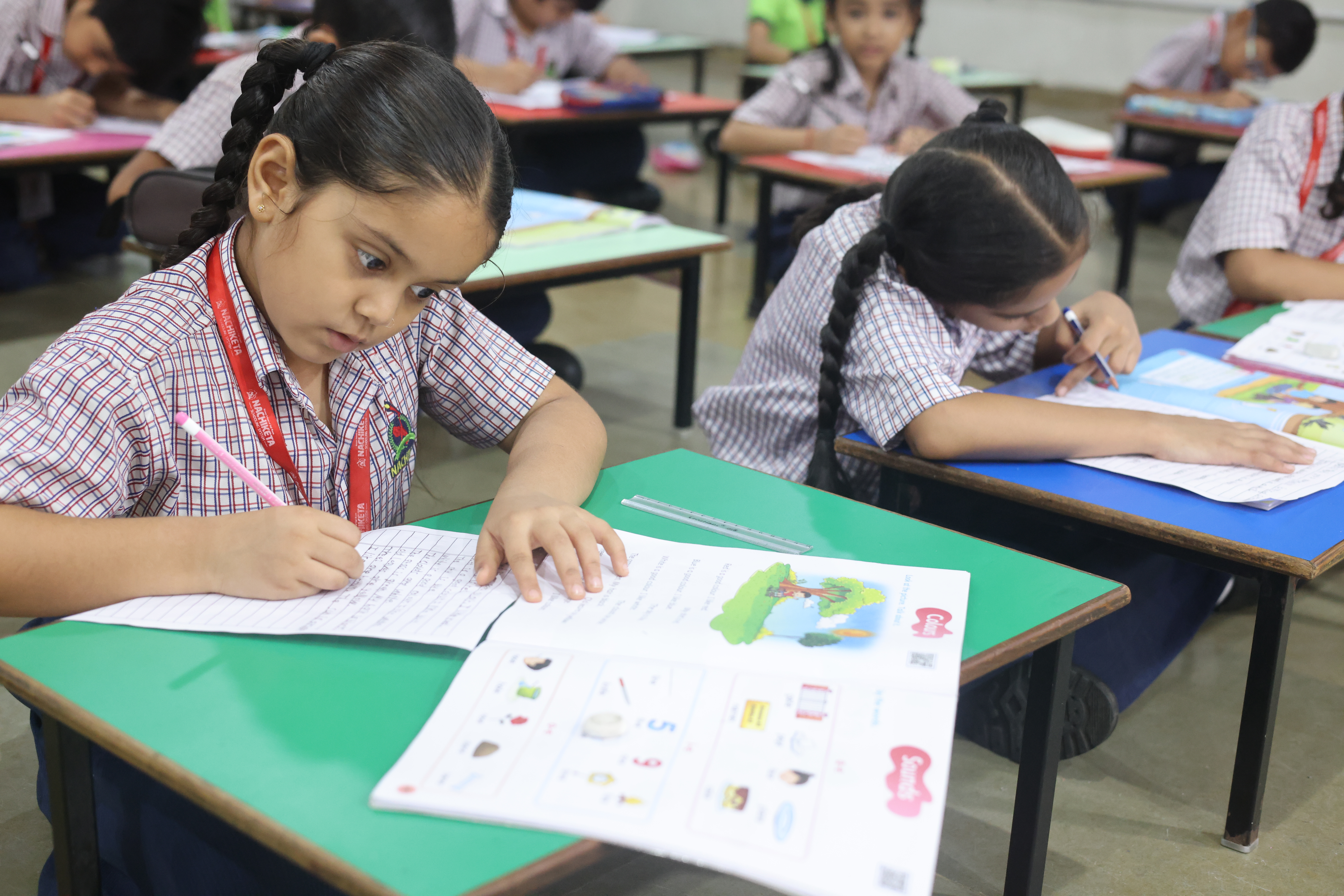 Nachiketas Display Grace and Precision at the Kalabharti Handwriting Competition