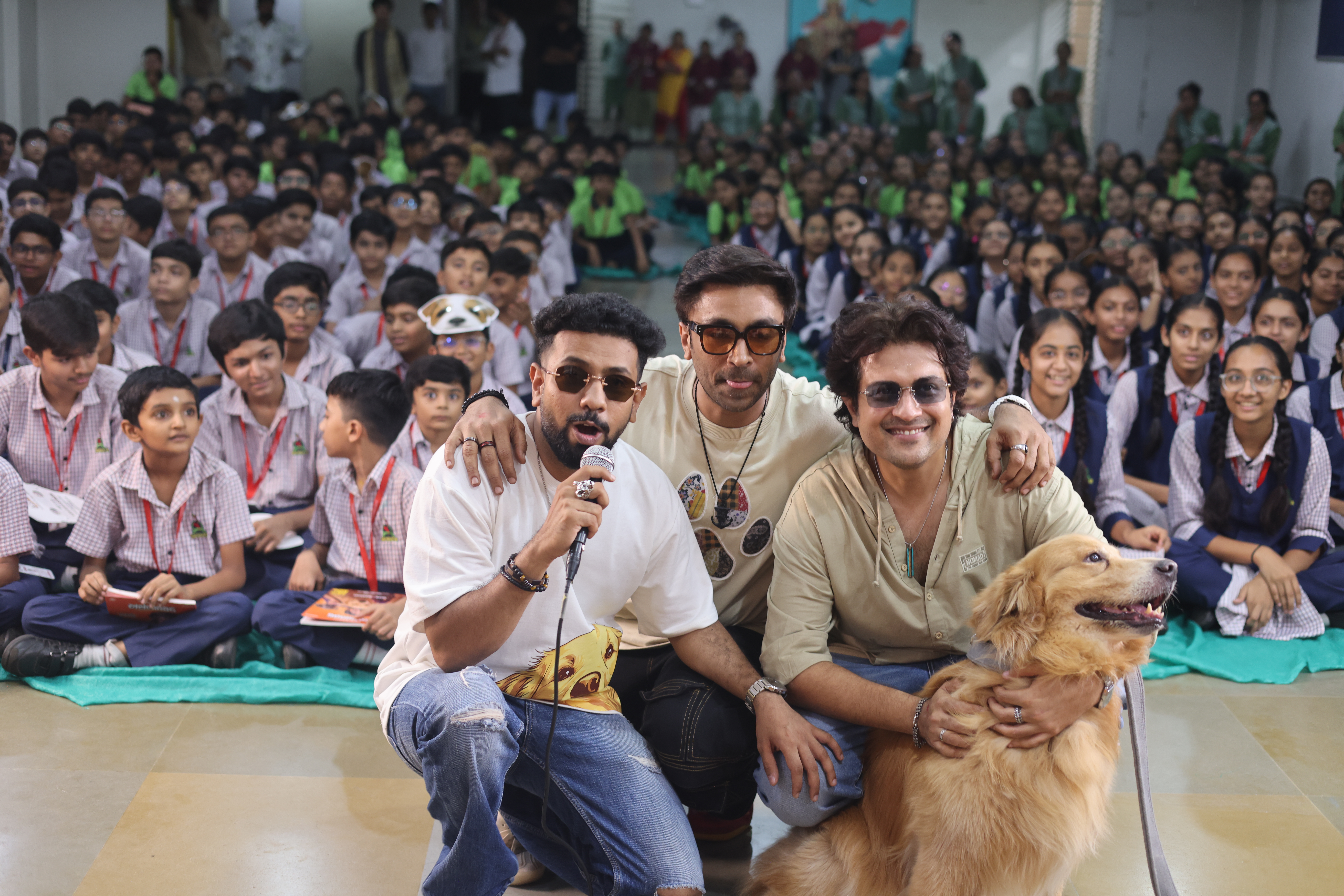 ‘Asambhauuu’ Gujarati Film Stars Light Up Our August FOS Session!