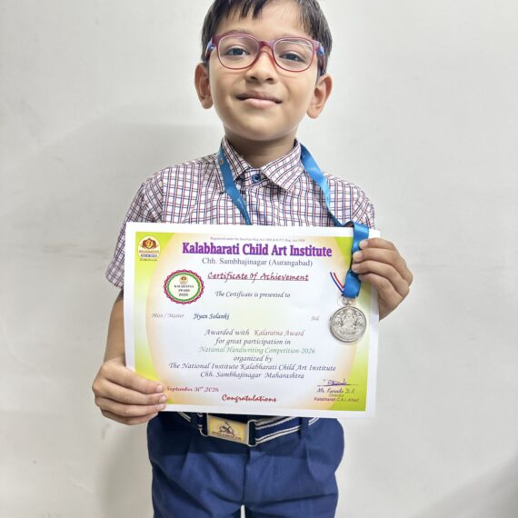 Jiyan Solanki Wins the Prestigious Kalaratna Award in National Handwriting Competition